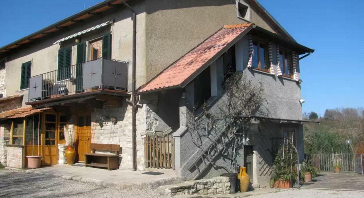 Casa Mazzocchi Vista Su Poppiヴィラ エクステリア 写真