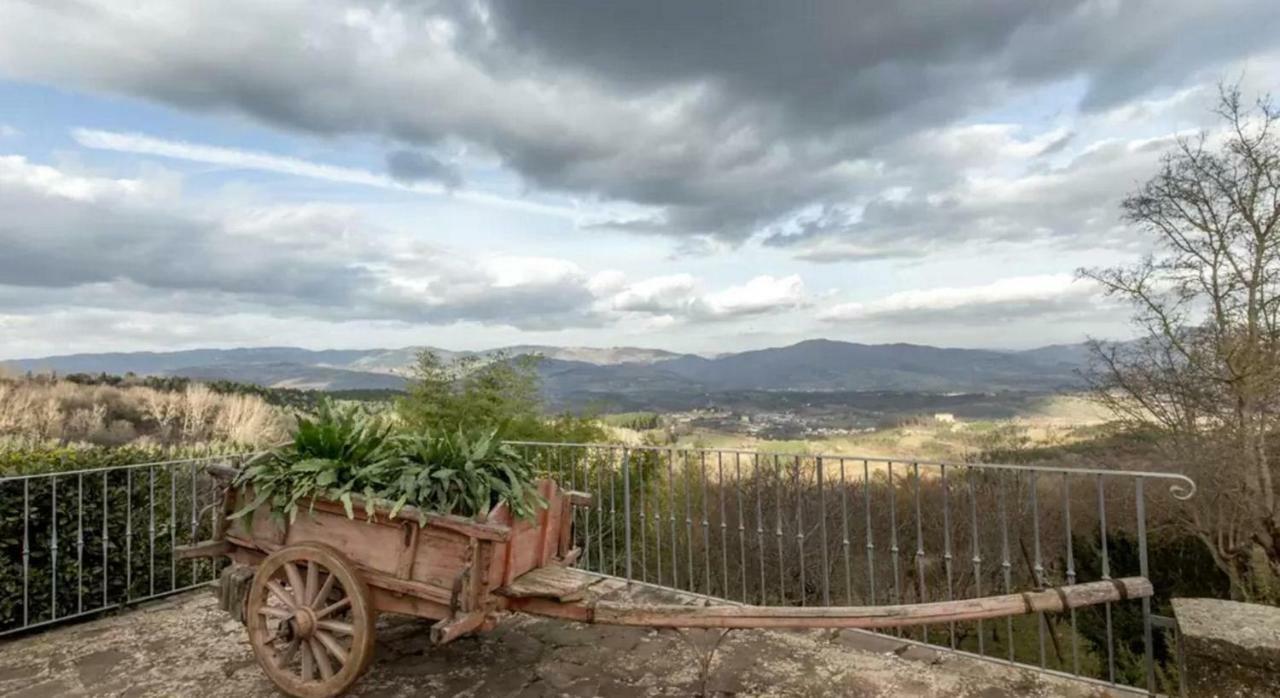 Casa Mazzocchi Vista Su Poppiヴィラ エクステリア 写真