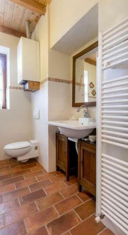 Casa Mazzocchi Vista Su Poppiヴィラ エクステリア 写真